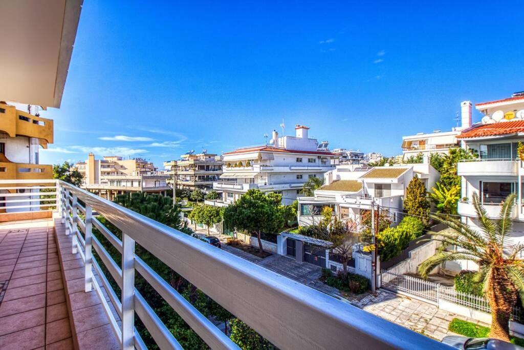 Spacious Apartment In Glyfada Close To The Sea Atina Dış mekan fotoğraf
